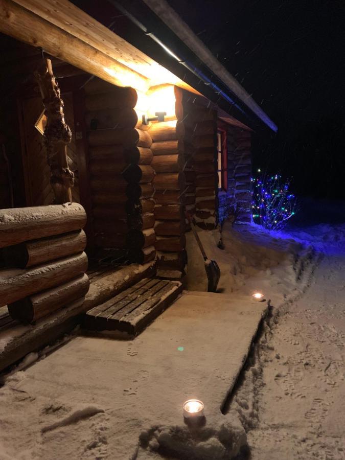 Johansens Hytteutleie Tana Exteriör bild