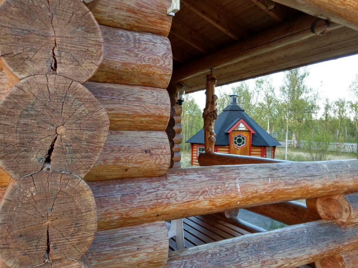 Johansens Hytteutleie Tana Exteriör bild