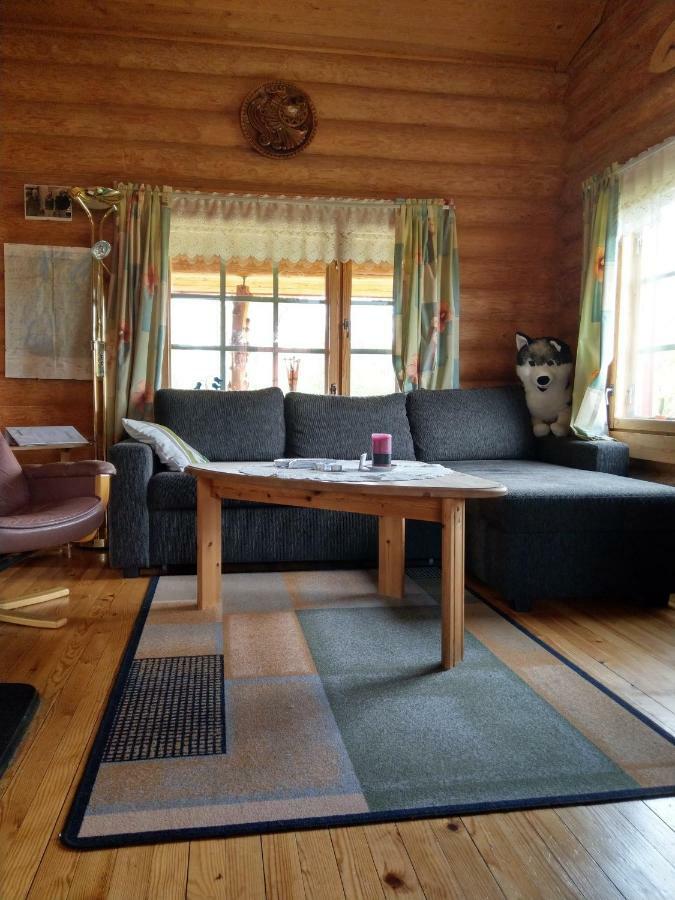 Johansens Hytteutleie Tana Exteriör bild